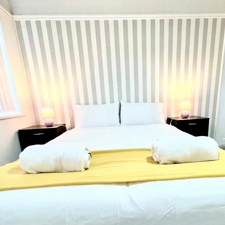 Lotus Home Воллесі Екстер'єр фото